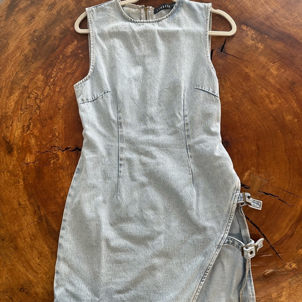 Lioness- Revolve Stylish Denim Sleeveless Dress with Buckle Detail